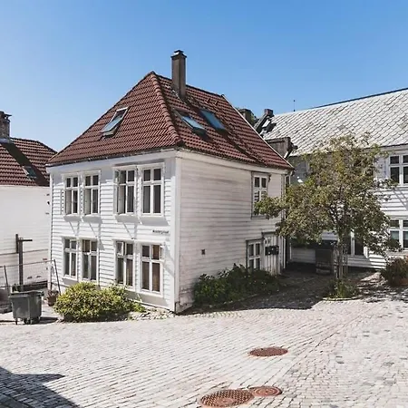 Apartment Dinbnb Bryggen Bergen